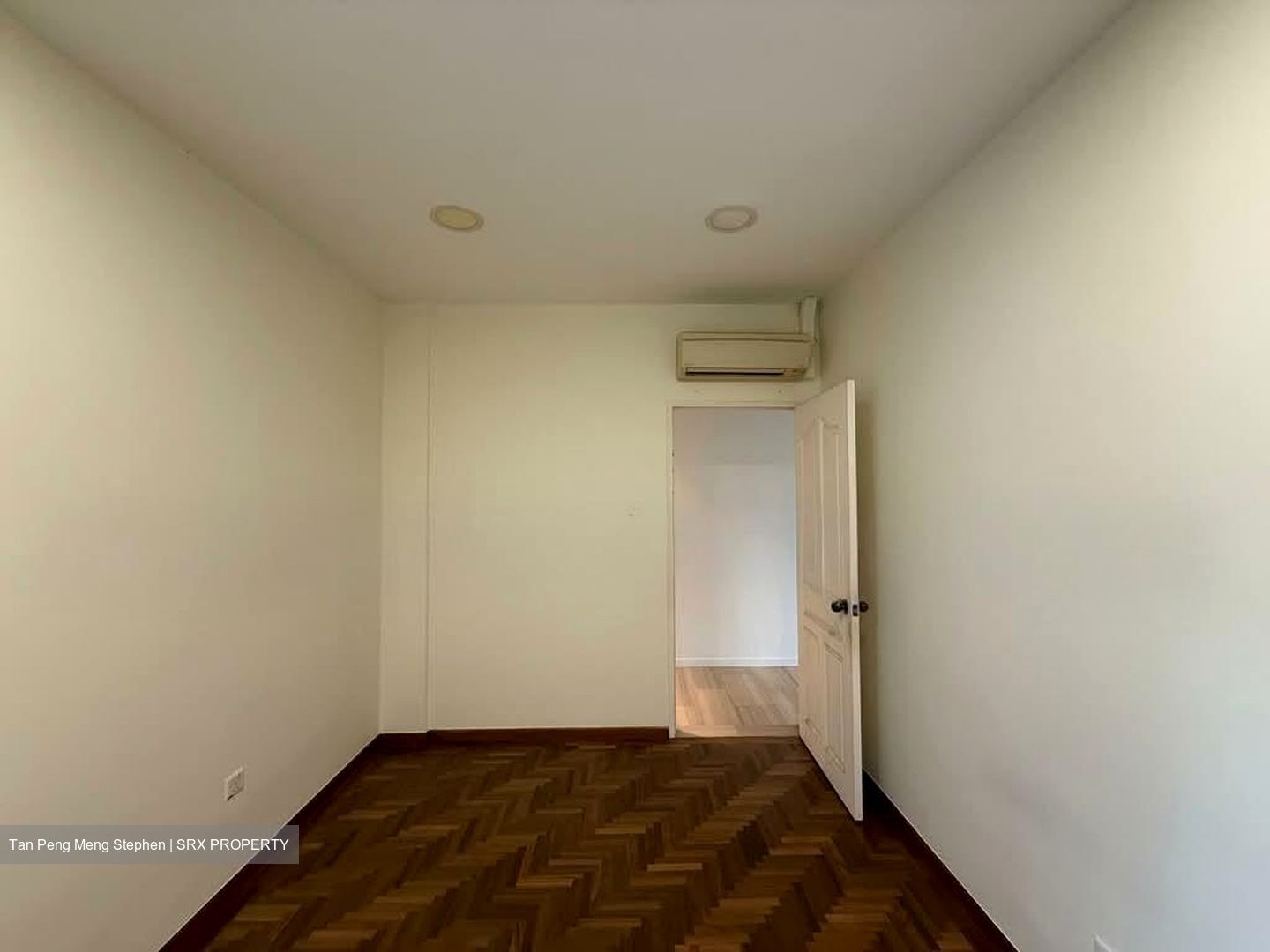 Charlton Corner (D19), Apartment #537577961